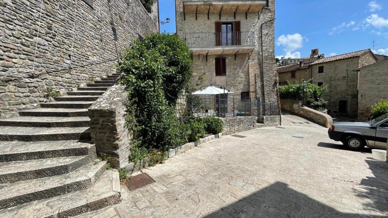 Villa Casa Di Duccio Montone  Exterior foto